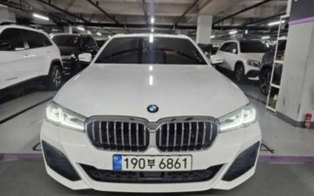 인천중고차시세 5시리즈 (G30) 530i M 스포츠 매물 사진 19 - 2022/08 59,965km