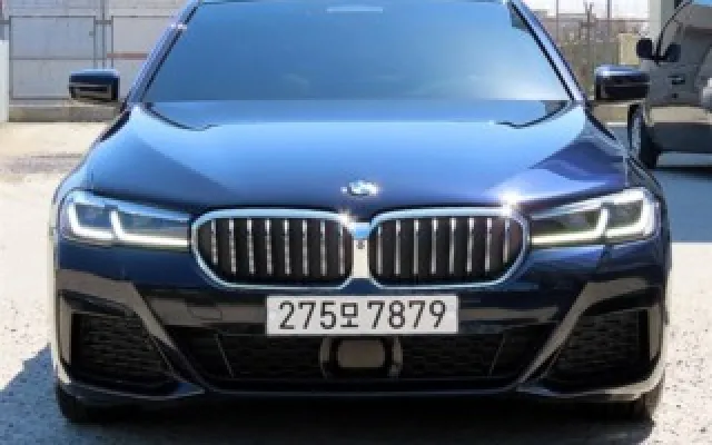 인천중고차시세 5시리즈 (G30) 520i M 스포츠 매물 사진 8 - 2023/03 95,632km