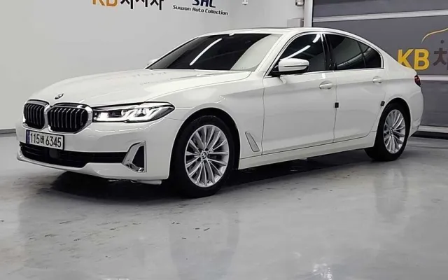 인천중고차시세 5시리즈 (G30) 520i 럭셔리 매물 사진 8 - 2022/10 68,560km